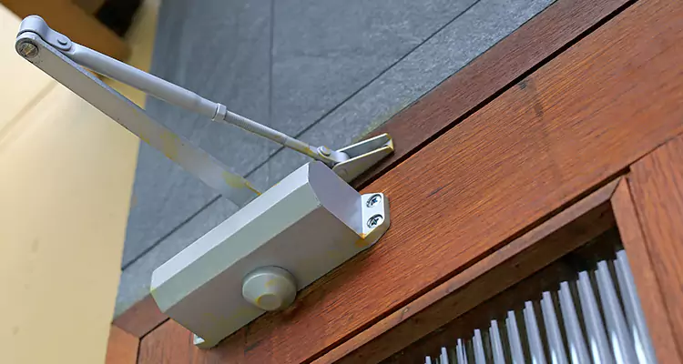 Automatic Door Opener Repair in Tarpon Springs, FL