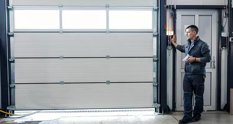 Our Garage Door Repair Services in Tarpon Springs, FL