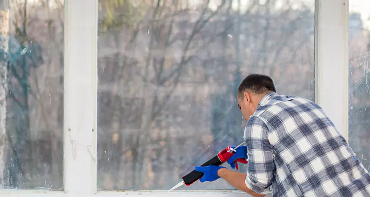Repair Sliding Patio Doors Hard To Operate in Tarpon Springs, FL