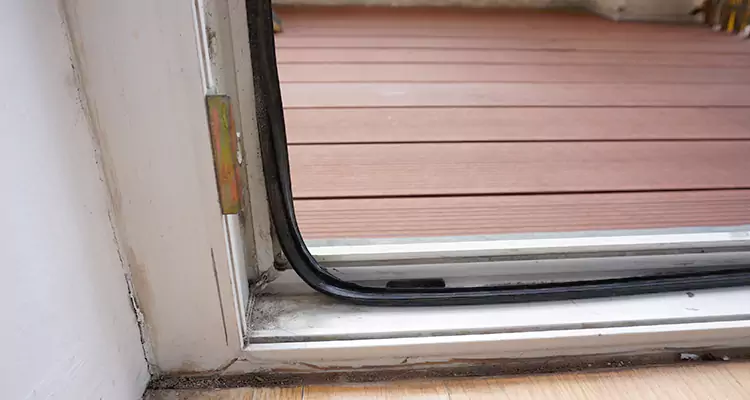Why Choose Us for Leaking Sliding Glass Door Repair in Tarpon Springs, FL?