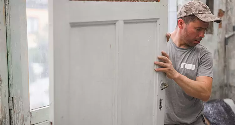 Home Front Door Replacement in Tarpon Springs, FL
