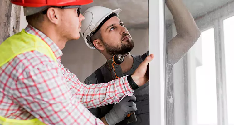 Vertical Crank Out Windows Repair in Tarpon Springs, FL